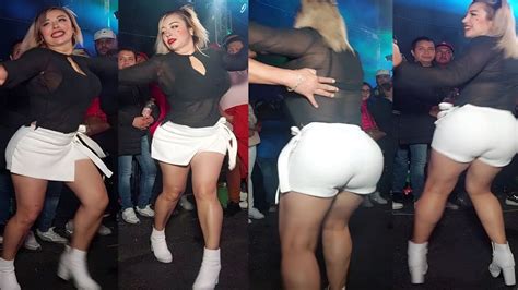 se ve sabrosa está cumbia peñonera la puya caliente mira como bailan