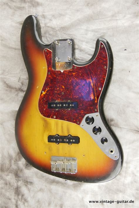 img/vintage/3706/Fender-Jazz-Bass-Body-1969-001.JPG