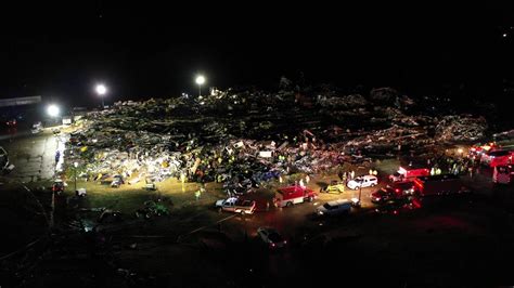 Tornados Matam Mais De 50 Pessoas Nos Eua OpaÍscv