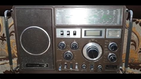 Radio Grundig Satellit Sl