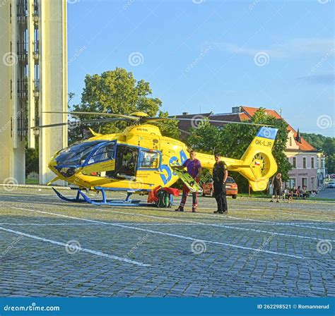 The Rescue Helicopter Lands On City Square Czech Rescue Helicopter Markings Krystof 4