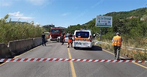 Incidente Sulla Cassino Formia Due Auto Coinvolte Un Ferito Grave