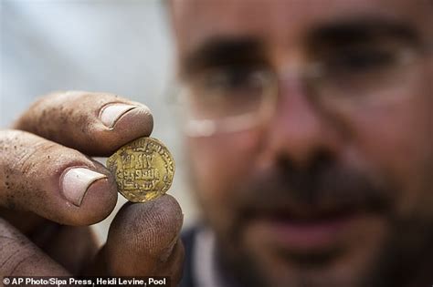 Trove Of 1100 Year Old 24 Carat Gold Coins Dug Up By Teens In Israel