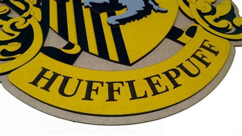 Placa Relevo Harry Potter Hogwarts Lufa Lufa Hufflepuff Cm Talharte