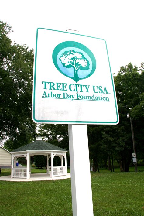 Tree City USA – Delaware Trees