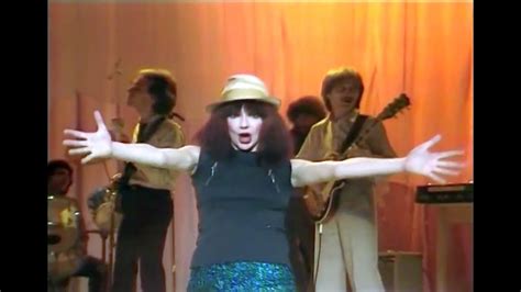 Kate Bush Them Heavy People Rolling The Ball 1979 YouTube