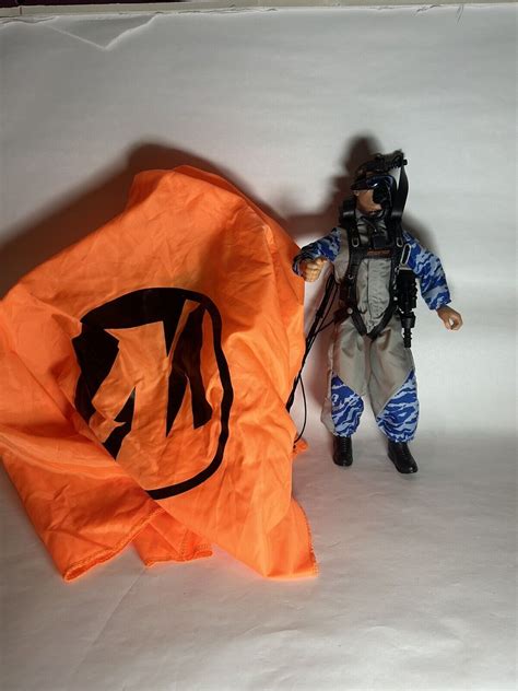 1996 Hasbro Intl Gi Joe Action Man Sky Diver Parachute Great Rare Ebay