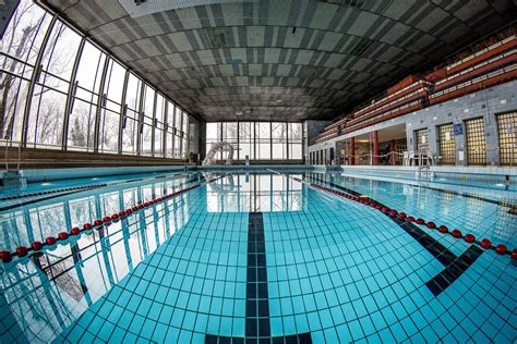 Abschied Vom Schwimmbad In Düsseldorf Benrath