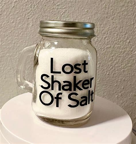 lost shaker  salt jimmy buffett margaritaville themed salt shaker