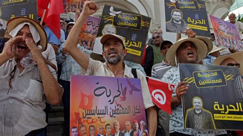 Tunisia More Political Prisoners Announce Hunger Strike Five Senior