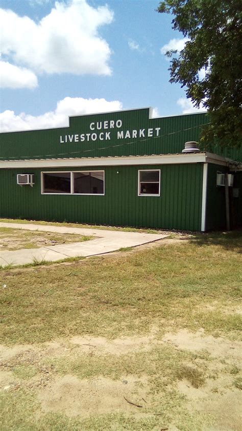 cuero  underrated town     states  relaxed