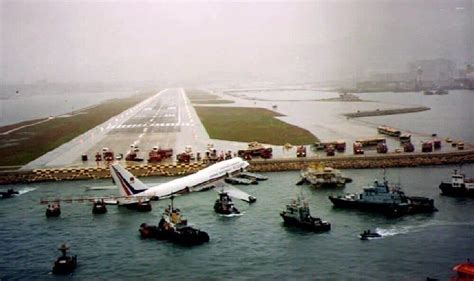 Hair Raising Landings: The Story Of Hong Kong's Kai Tak Airport