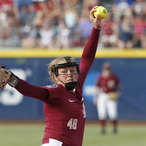 College Softball World Series 2018: FSU Beats Washington to Take 1-0 ...