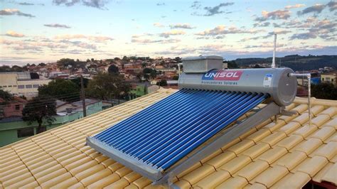 Kit Aquecedor Solar A Vácuo Acoplado Com Boiler 200 Lts 20 Tubos