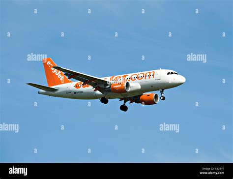 Easyjet Airbus A Hi Res Stock Photography And Images Alamy