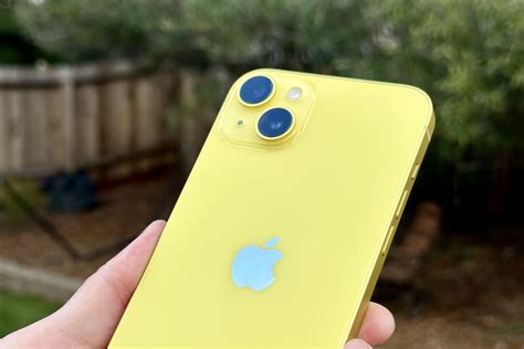 iPhone 14 Plus (2023, yellow) review | Macworld