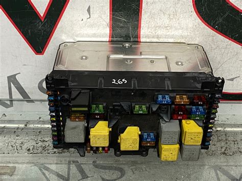 As Mercedes Benz W Vito Sam Unit Fuse Box A A