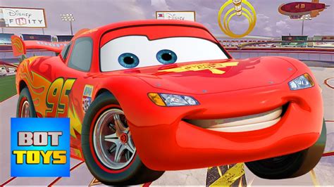 Carros De Cars Que Compitieron Con Rayo Mcqueen