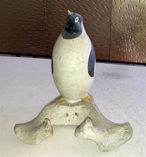 Wood Antique S Inuit Eskimo Polychrome Penguin Carving Sculpture