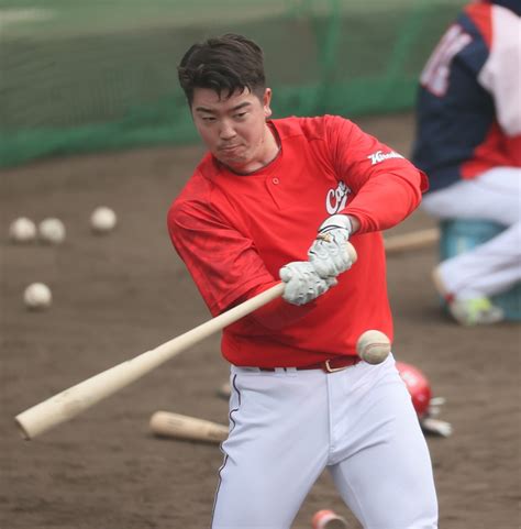 広島・中村健人 明るく元気に、ナイスバッティング！／注目の新戦力 野球コラム 週刊ベースボールonline