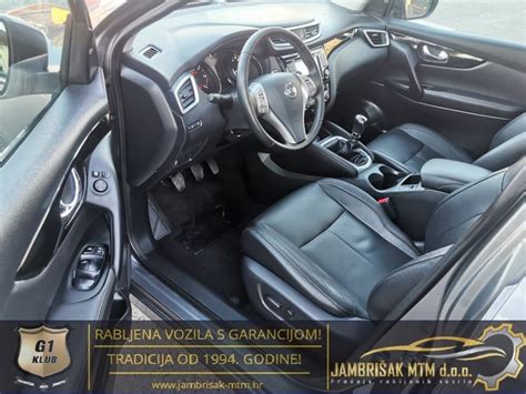 Nissan Qashqai 1 6 DCi PANORAMA KAMERA 360 MRTVI KUT JAMSTVO 12mj