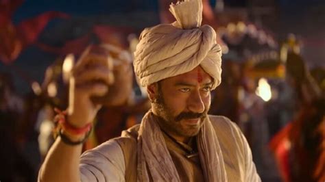 Tanhaji Review: This Periodic Drama Is Rich In Visuals And Stunning To ...