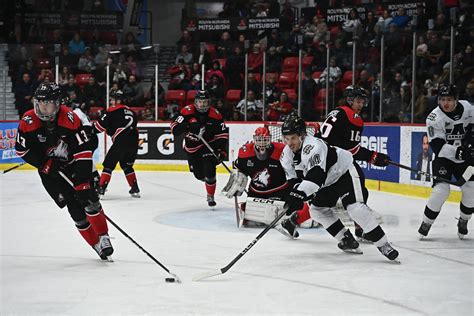 Premi Re Toile Pour Jonathan Fauchon Armada Huskies Armada Blb