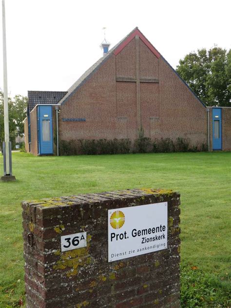 PG Oostkapelle Sluit Met Weemoed De Deuren Van De Zionskerk Geloven