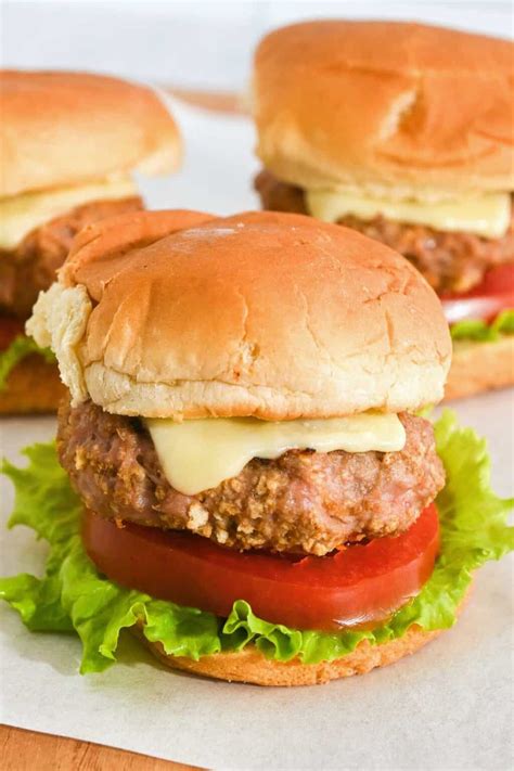 Easy Ground Turkey Burger Sliders On Hawaiian Rolls