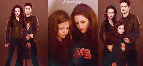 BD 2 Pic Edward Bella And Renesmee Breaking Dawn Part 2 Photo