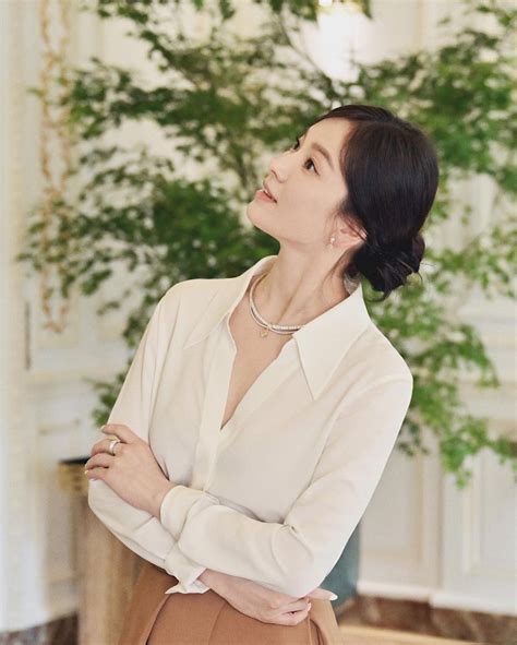 Look Song Hye Kyo Wears Chaumet Jewelry Worth At Least P364 Million