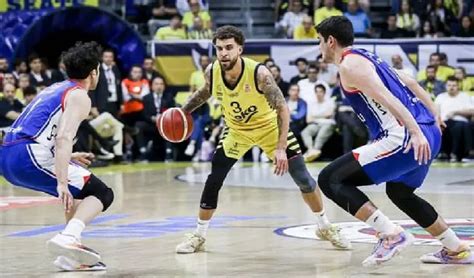 Fenerbahçe Beko Anadolu Efes i tarihi farkla yendi Habervakti son