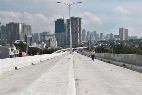 Dpwh Aims To Complete Bgc Viaduct By September Journal Online