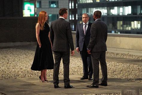 Suits Suits Fotos Gabriel Macht Rick Hoffman Dule Hill Sarah