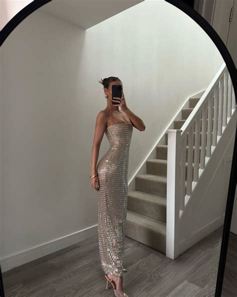 Nude Embellished Dress Embellished Dress Christmas Party Outfits