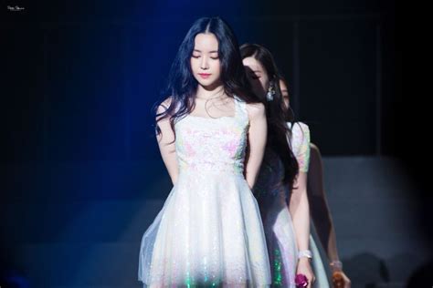 Seven Springs Of Apink Apink Naeun Formal Dresses Sleeveless