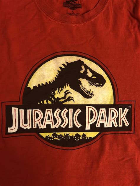 Vintage Jurassic Park Official Classic Movie Logo Vintage Tee Shirt