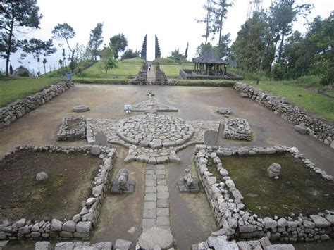 19 Peninggalan Kerajaan Majapahit, Termasuk Candi dan Peninggalan Lainnya