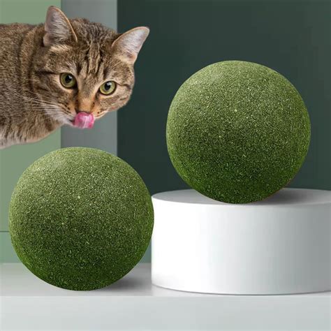 Zyutong 2pcs Cat Giant Catnip Balls 4 Huge Catnip Ball