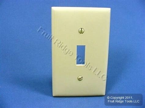 4 Leviton Ivory Unbreakable Toggle Switch Cover Wall Plates Switchplates 80701 I For Sale Online