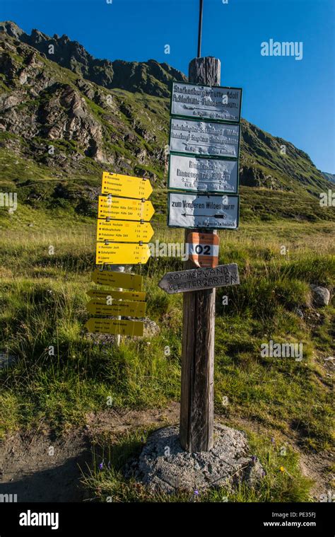 Route Direction Signboard At The Franz Senn Mountaineering Hut Refuge