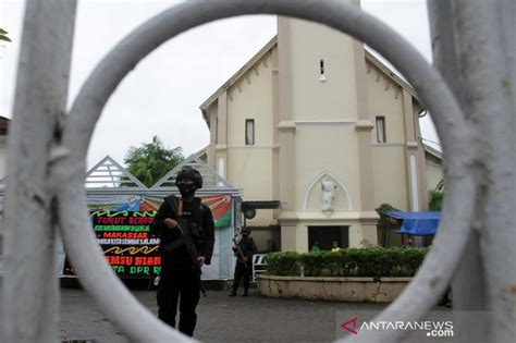 Mui Bom Bunuh Diri Dalam Kondisi Damai Haram Dan Tidak Syahid Antara