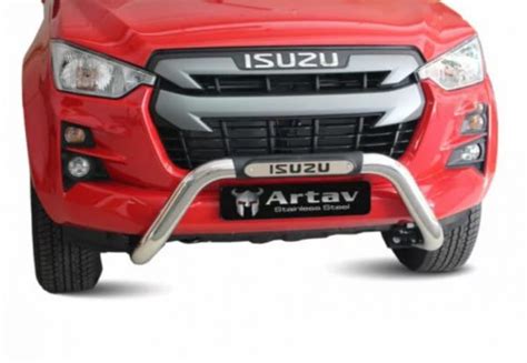 Isuzu DMAX PDC Stainless Nudge Bar Z Customs