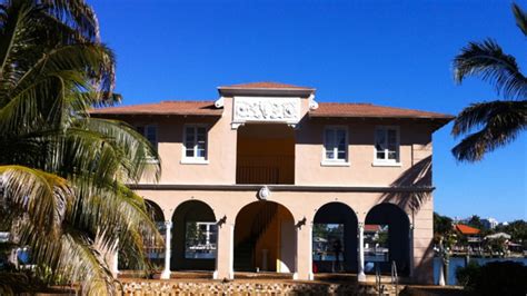 Al Capone's Former Miami House Asks $9.5 Million