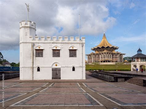 Square Tower And Sarawak Parliament Building In Kuching Malaysia Stock