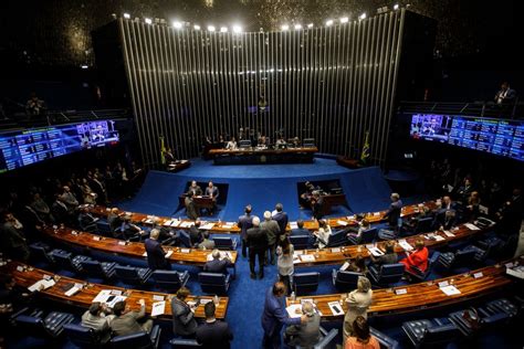 PL para dívidas estaduais traz risco de calote disfarçado