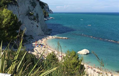 Le Pi Belle Spiagge Della Riviera Del Conero Guideturistiche