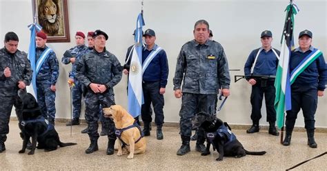 Emotivo acto de retiro para tres canes de la Policía de Río Negro