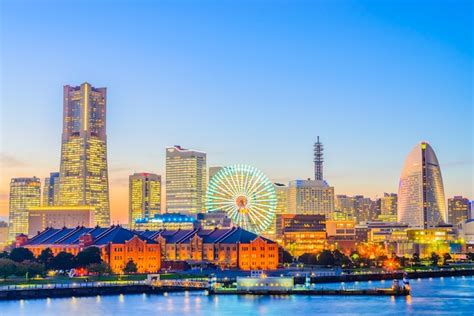 Yokohama skyline city | Free Photo