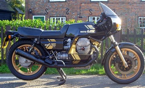 Moto Guzzi 850 Le Mans Mark 2 1978 1982 Specs Performance And Photos